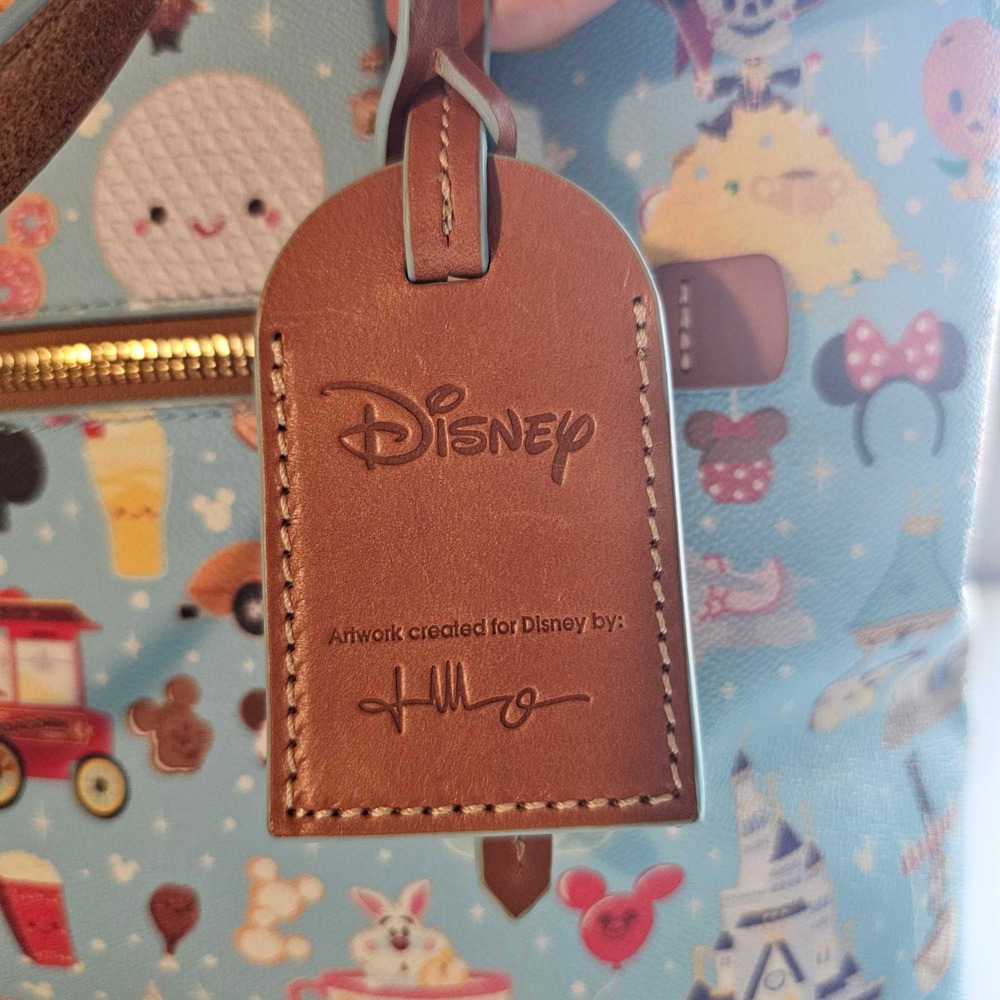 Dooney Bourke Disney 2021 Walk In the Park blue tote Disneyland icons zipper - Picture 4 of 12